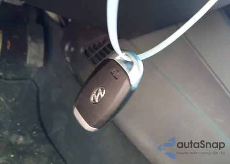 2023 Hyundai Venue Limited z USA, uszkodzony, nr VIN KMHRC8A32PU212998